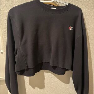 Champion Women's Black Cropped Sweater